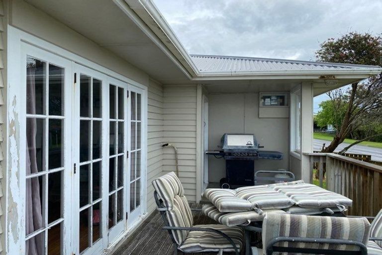 Photo of property in 2 Watene Crescent, Waitara, 4320