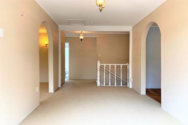 Photo of property in 28 Matipo Road, Mairangi Bay, Auckland, 0630