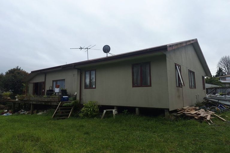 Photo of property in 8a Inver Street, Glen Eden, Auckland, 0602