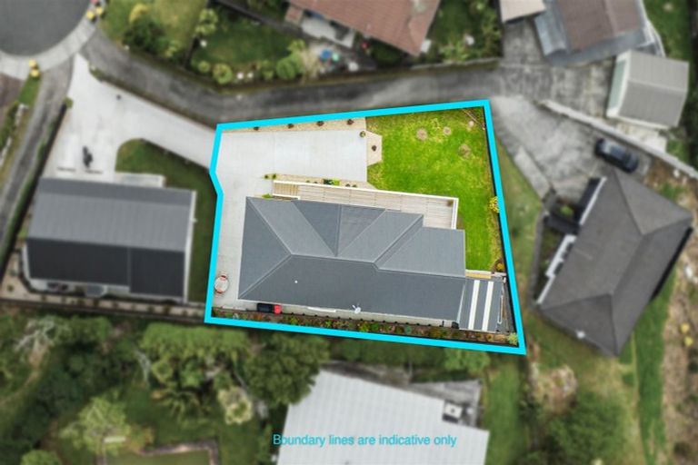 Photo of property in 22a Raelene Place, Massey, Auckland, 0614