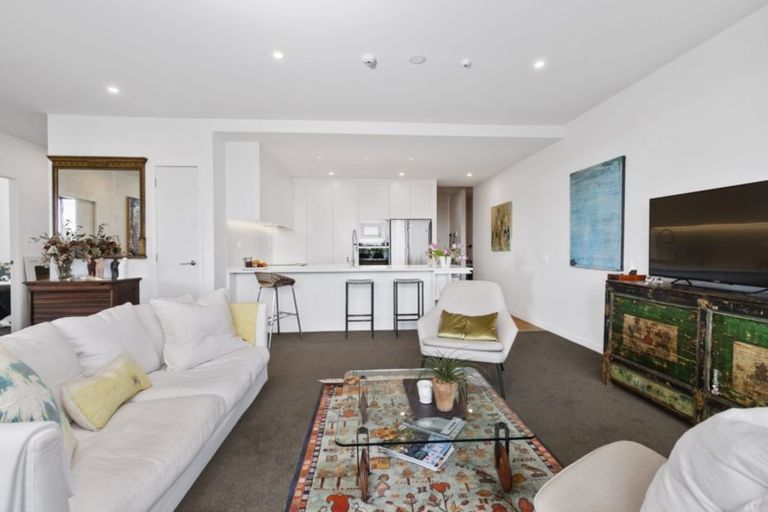 Photo of property in 201/8a Lake Pupuke Drive, Takapuna, Auckland, 0622