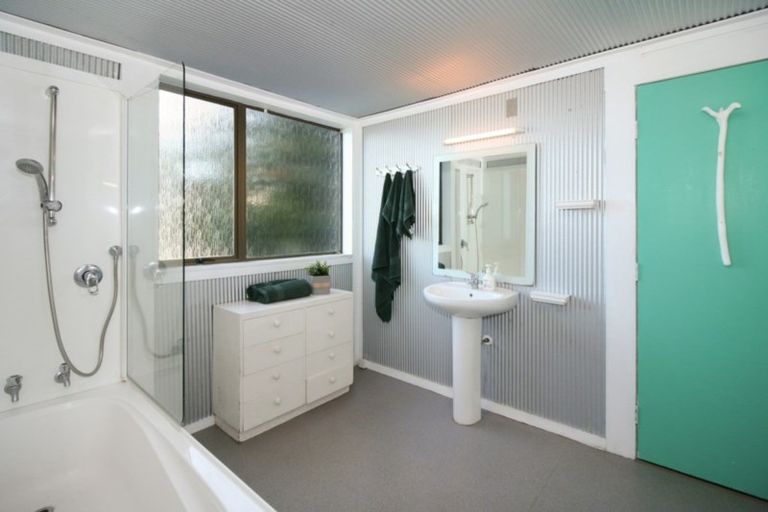 Photo of property in 327 Tukapa Street, Hurdon, New Plymouth, 4310