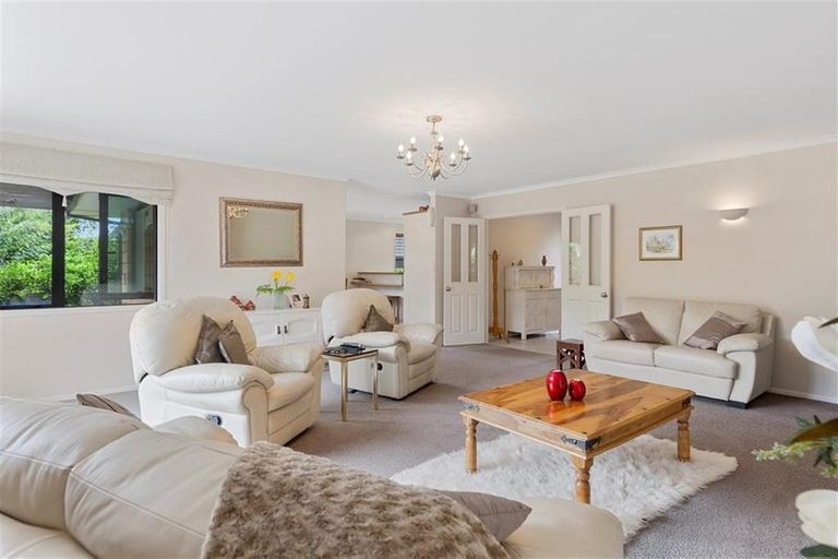 Photo of property in 24 Redhaven Place, Bethlehem, Tauranga, 3110