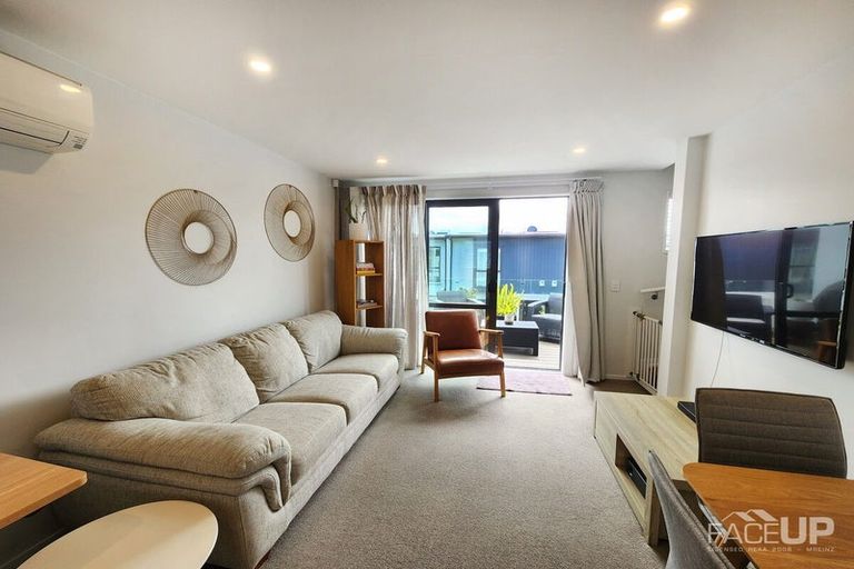 Photo of property in 15 Glenae Lane, Hobsonville, Auckland, 0618