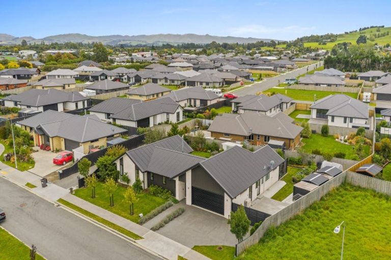 Photo of property in 4 Shier Place, Amberley, 7410