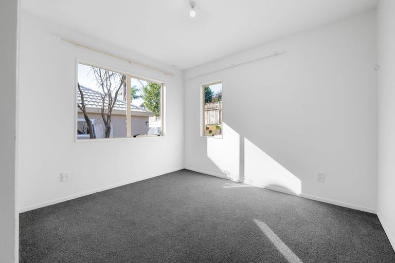 Photo of property in 10 Strata View, Western Heights, Hamilton, 3200