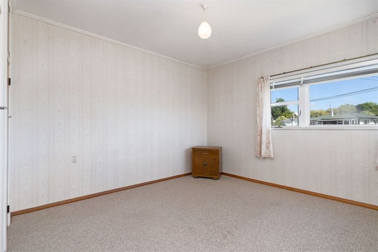 Photo of property in 32 Keir Crescent, Lansdowne, Masterton, 5810