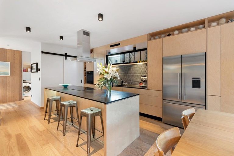 Photo of property in 4 Soudley Court, Jacks Point, Queenstown, 9371