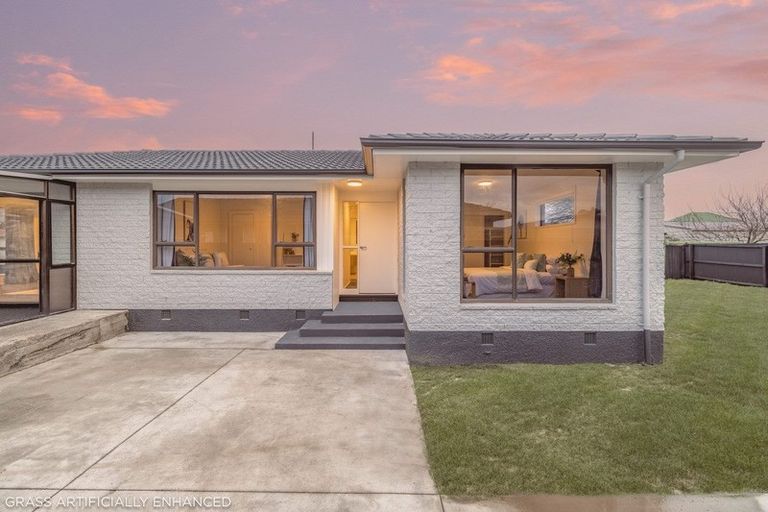 Photo of property in 9 Shetland Street, Woolston, Christchurch, 8062