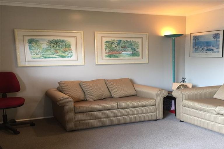 Photo of property in 4e/30 Westward Ho, Glen Eden, Auckland, 0602