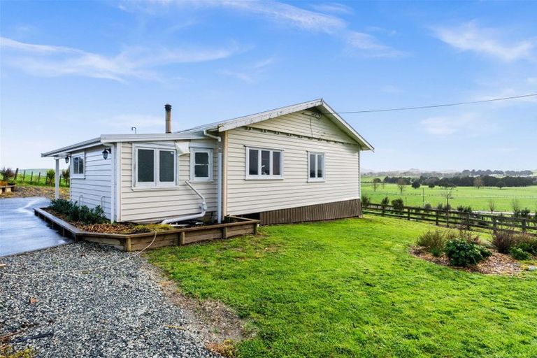 Photo of property in 947 Mangakahia Road, Poroti, Whangarei, 0179