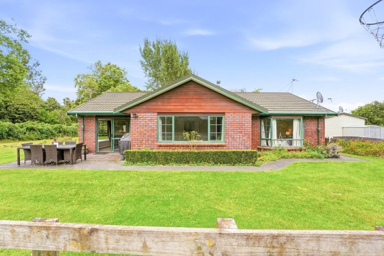 Photo of property in 2 Flemington Road, Aramoho, Whanganui, 4584