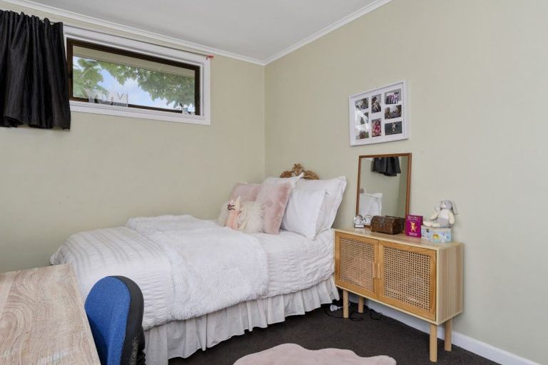 Photo of property in 105 Welcome Bay Road, Welcome Bay, Tauranga, 3112