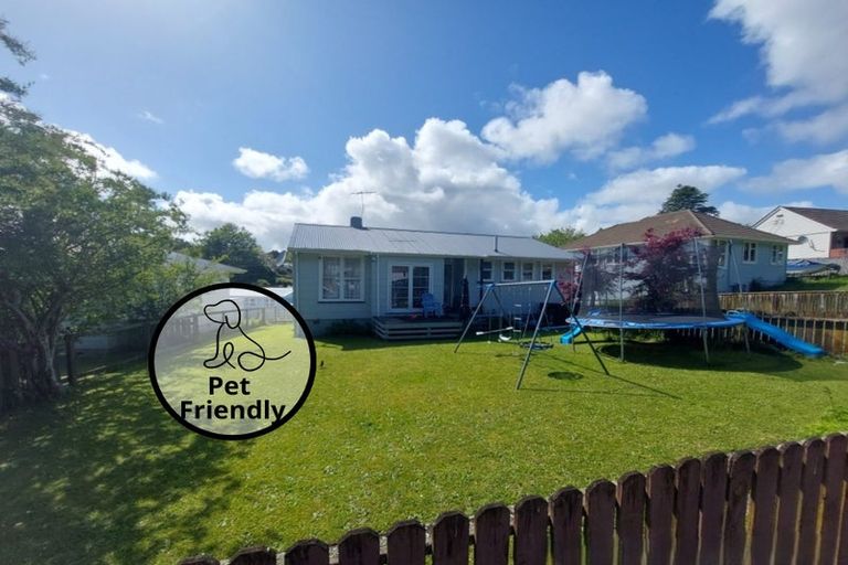 Photo of property in 51 Glenpark Avenue, Frankleigh Park, New Plymouth, 4310