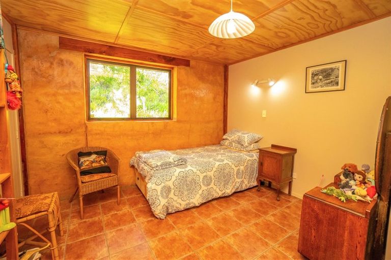 Photo of property in 1860 Pataua North Road, Pataua North, Parua Bay, 0175