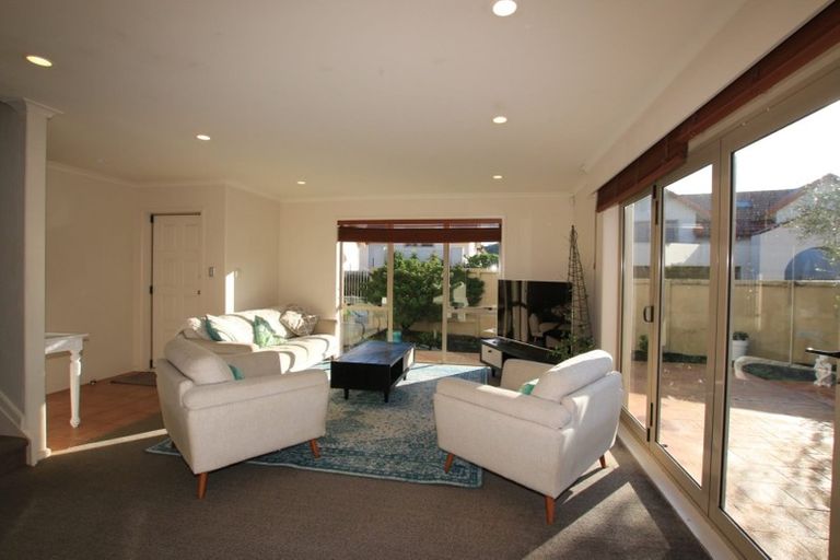 Photo of property in 4 Millennial Way, Orewa, 0931