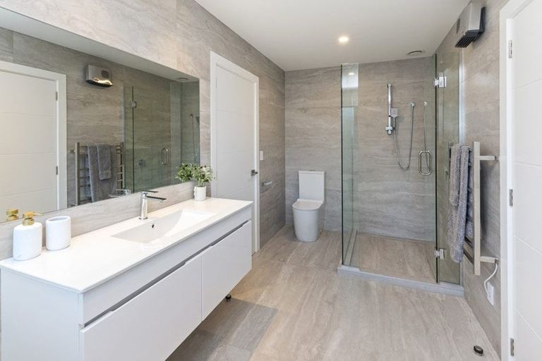 Photo of property in 79 Aynsley Terrace, Hillsborough, Christchurch, 8022