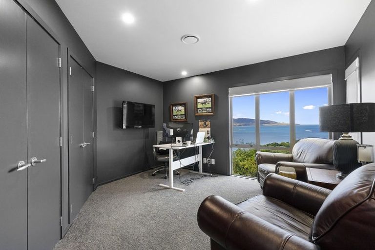 Photo of property in 88 View Road, Houghton Bay, Wellington, 6023