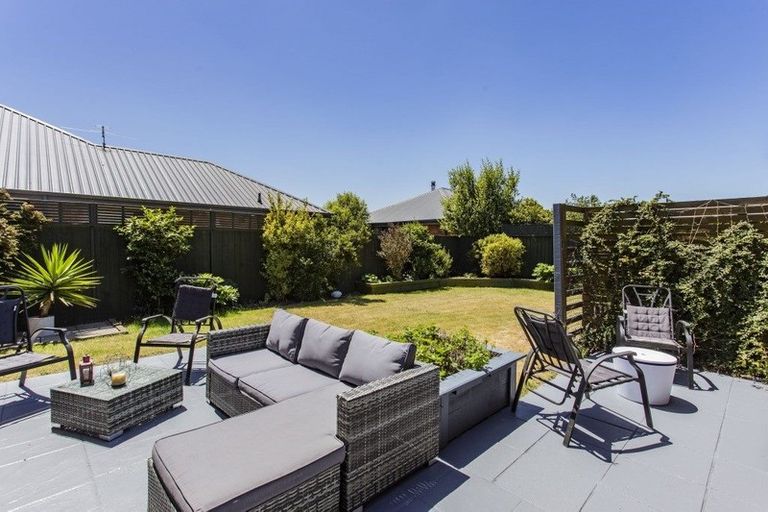 Photo of property in 4 Kotare Avenue, Rangiora, 7400