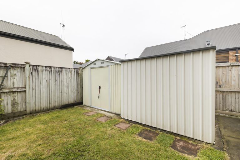 Photo of property in 41 Fitchett Street, Palmerston North, 4410