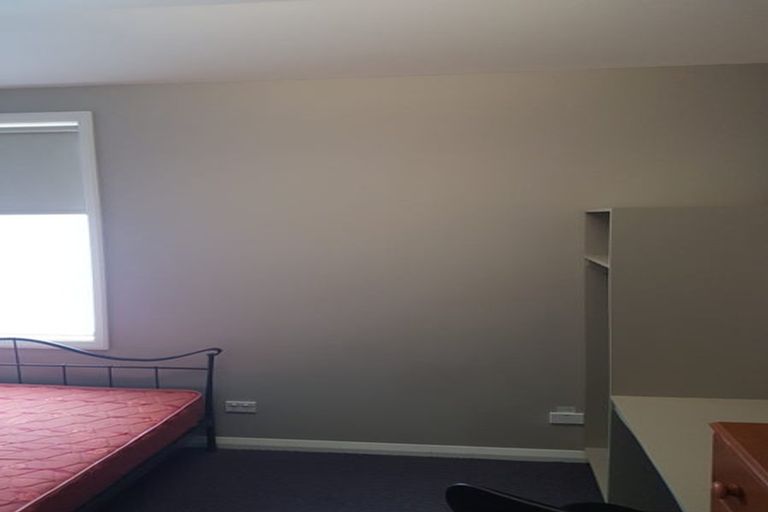 Photo of property in Willowbank Quarter, 8/8 Willowbank, North Dunedin, Dunedin, 9016