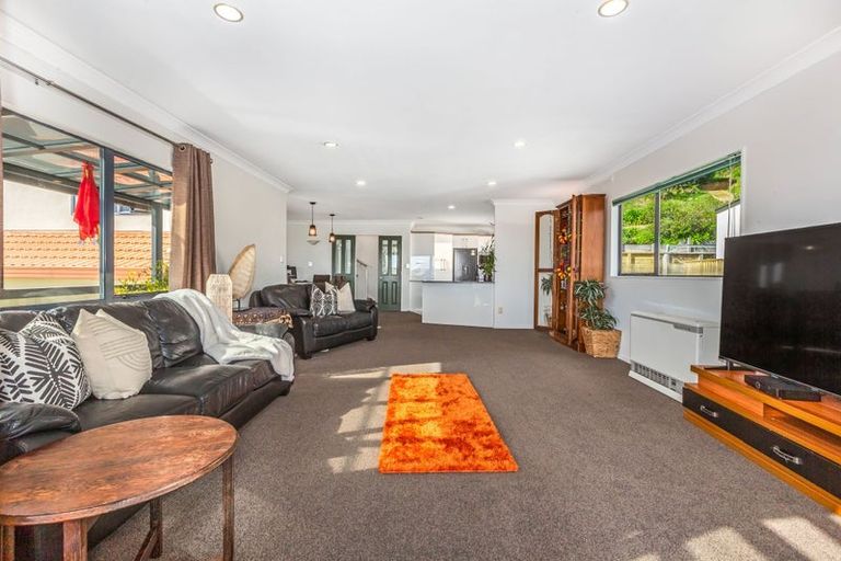 Photo of property in 125 Eskdale Road, Papakowhai, Porirua, 5024