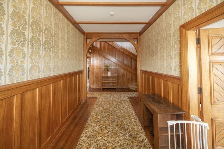 Photo of property in 76 Wharfe Street, South Hill, Oamaru, 9400