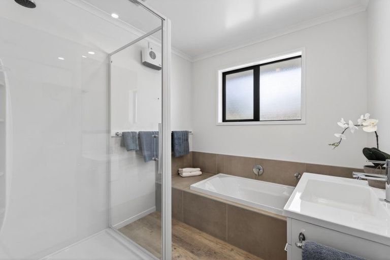 Photo of property in 5 Oakden Drive, Darfield, 7510