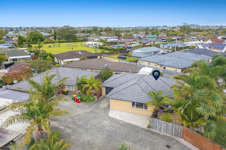 Photo of property in 37c Doment Crescent, Orewa, 0931