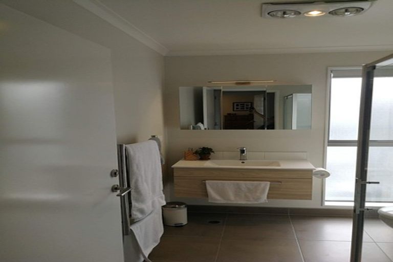 Photo of property in 25 Mollusc Road, Hobsonville, Auckland, 0616