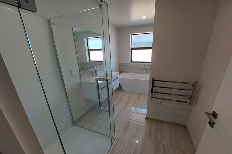 Photo of property in 17 Sarah Nicholls Street, Belfast, Christchurch, 8051