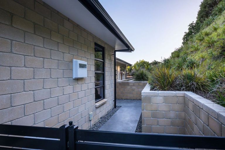 Photo of property in 26c Smith Road, Merrilands, New Plymouth, 4312