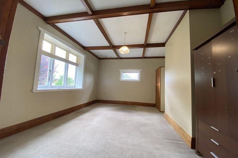 Photo of property in 5 Oak Street, Royal Oak, Auckland, 1023