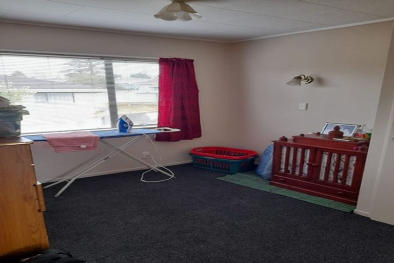 Photo of property in 2/62 Weymouth Road, Manurewa, Auckland, 2102