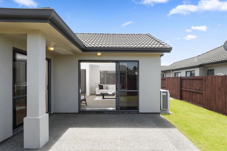 Photo of property in 57 Matene Place, Papamoa Beach, Papamoa, 3118