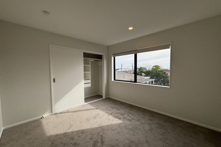 Photo of property in 4/13 Thomas Road, Mangere, Auckland, 2022