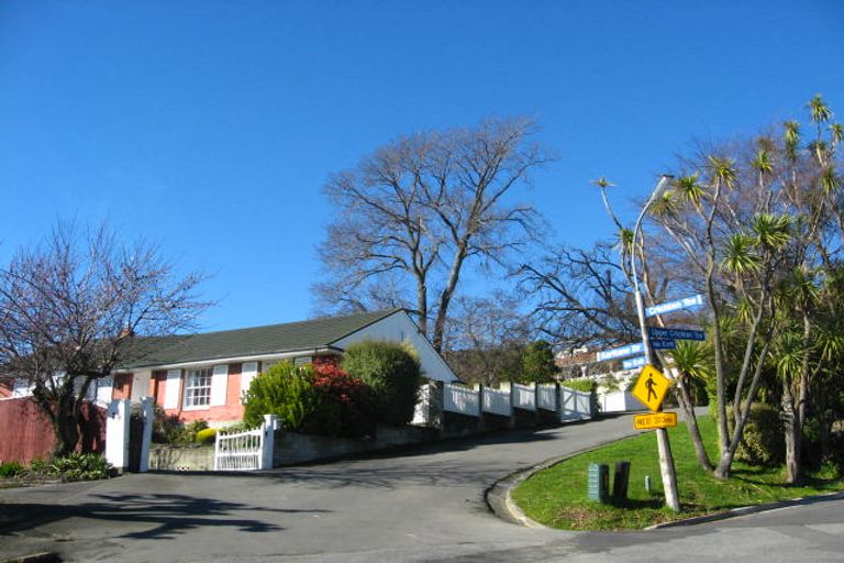 Photo of property in 13 Karitane Drive, Cashmere, Christchurch, 8022