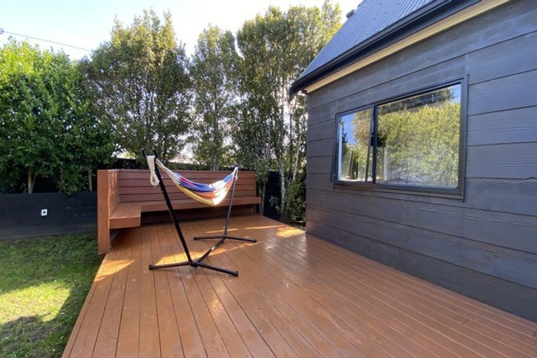 Photo of property in 1/234 Henderson Valley Road, Henderson, Auckland, 0612