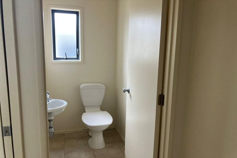 Photo of property in 55/2 Armoy Drive, East Tamaki, Auckland, 2016