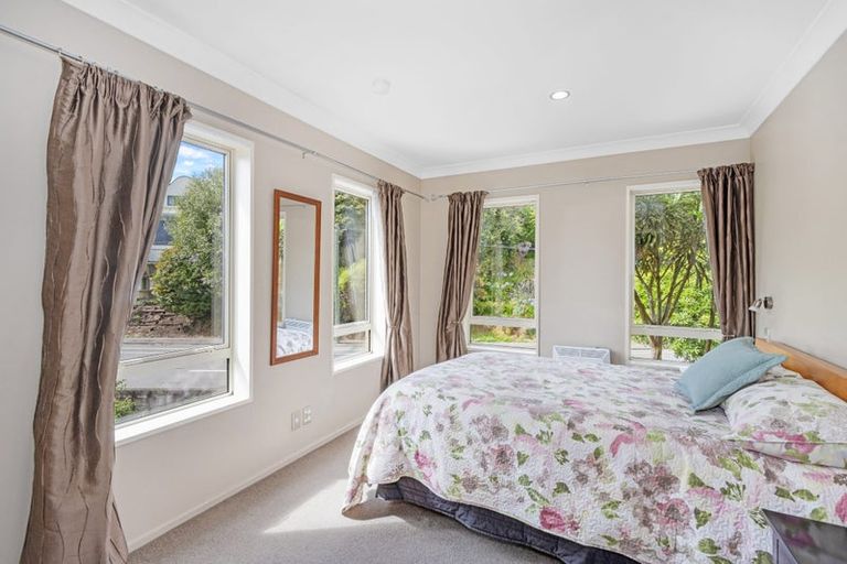 Photo of property in 137 Centaurus Road, Saint Martins, Christchurch, 8022