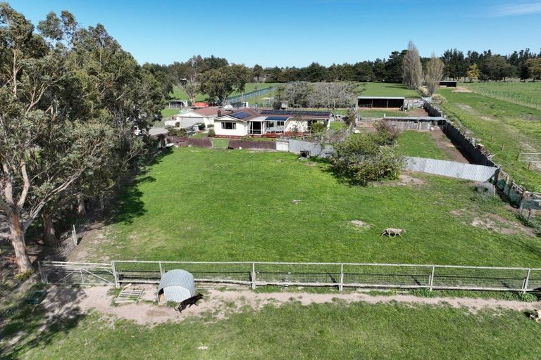 Photo of property in 176 Amberley Beach Road, Amberley, 7481