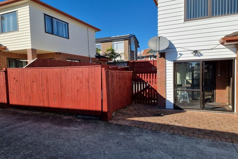 Photo of property in 28a Hayward Road, Papatoetoe, Auckland, 2025