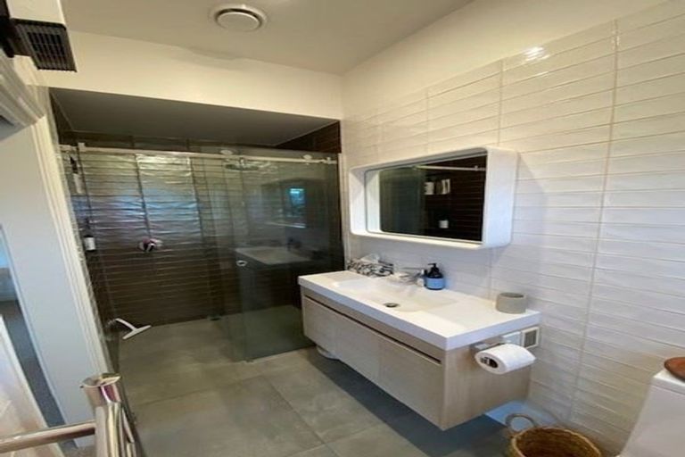 Photo of property in 10 Head Street, Sumner, Christchurch, 8081