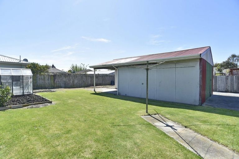 Photo of property in 30 Kendal Avenue, Burnside, Christchurch, 8053