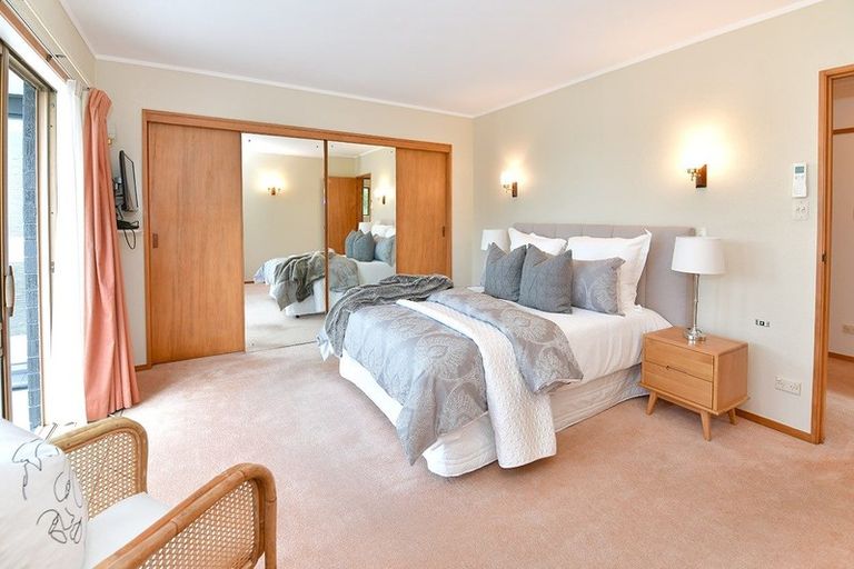 Photo of property in 1/9 Taumata Road, Castor Bay, Auckland, 0620