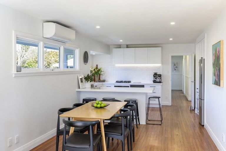 Photo of property in 39 Manor Place, Bryndwr, Christchurch, 8053