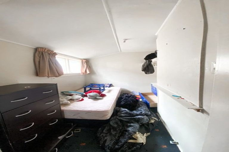 Photo of property in 106 Waltham Road, Sydenham, Christchurch, 8023