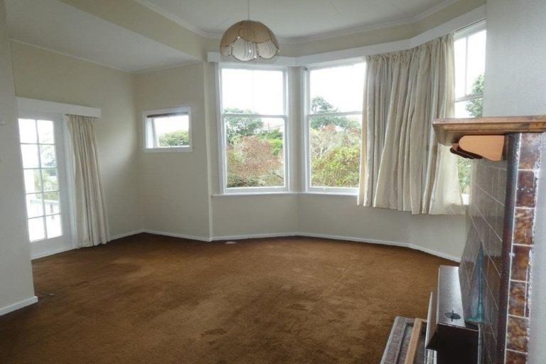 Photo of property in 15 Boundary Road, Kelburn, Wellington, 6012