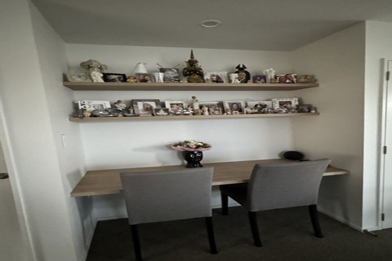 Photo of property in 30 Marcoola Drive, Rolleston, 7614