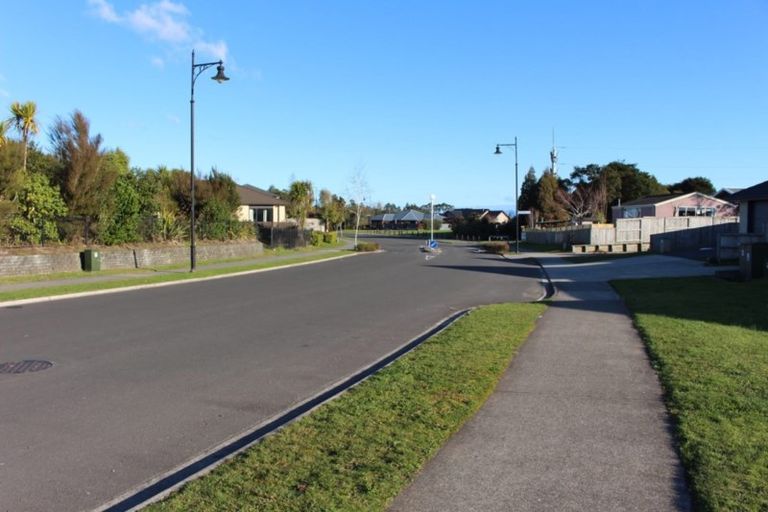 Photo of property in 91 Barrington Drive, Huntington, Hamilton, 3210